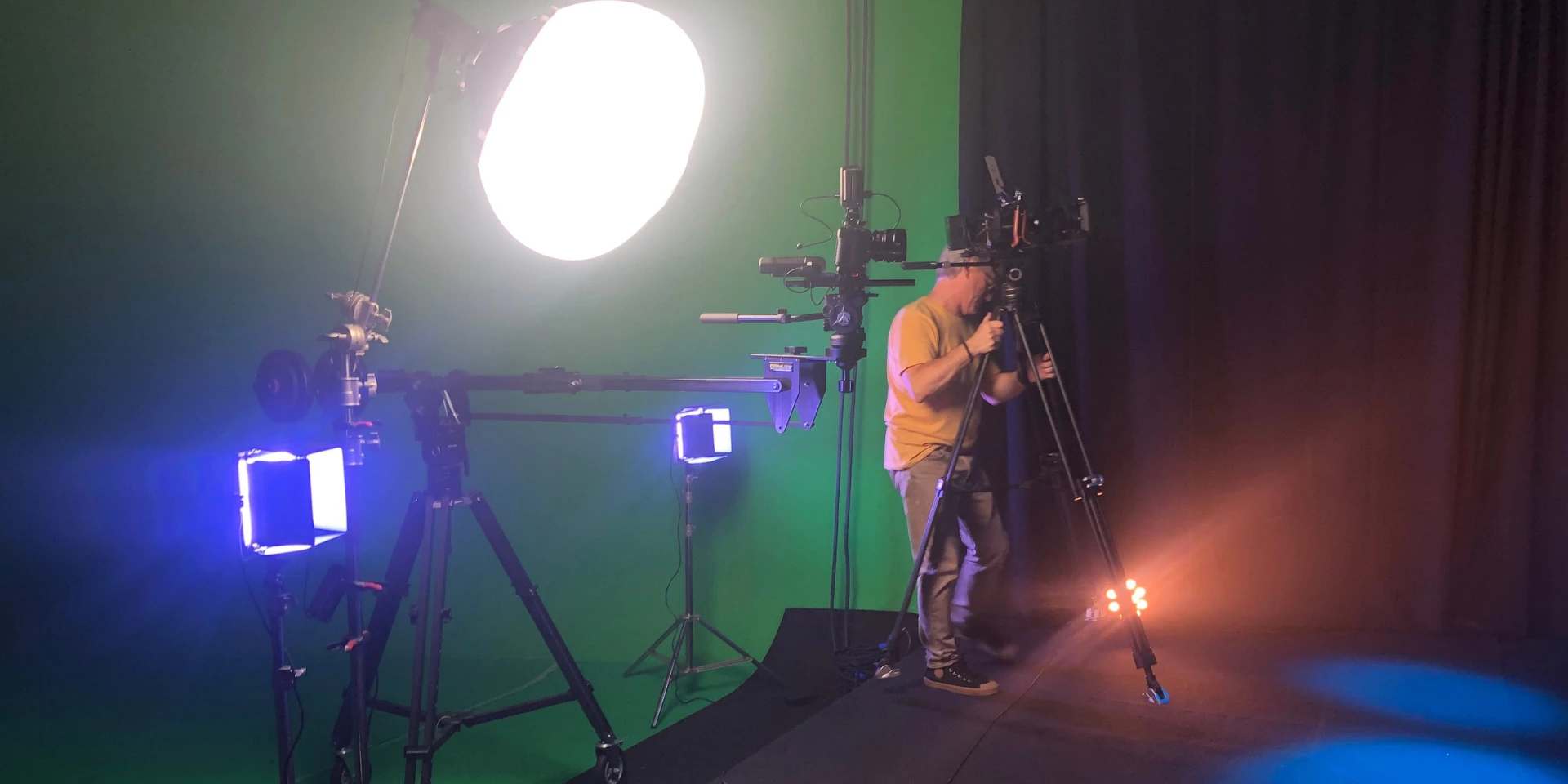 Sala Bosque da LXPRO, espaço de 90 m² para ensaio, gravação e produção audiovisual