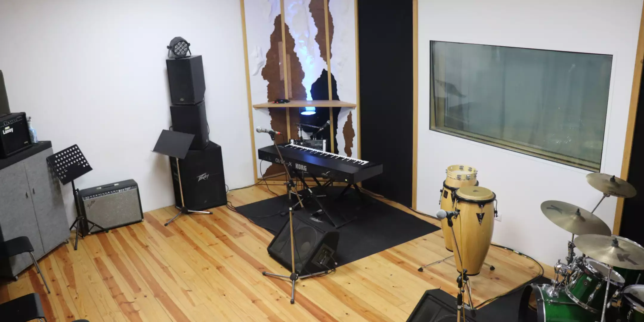 Sala Toca - Sala de captação de 36m² com acústica viva na LXPRO