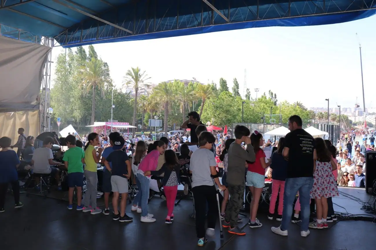 Projeto Linceu -  atividade musical com crianças